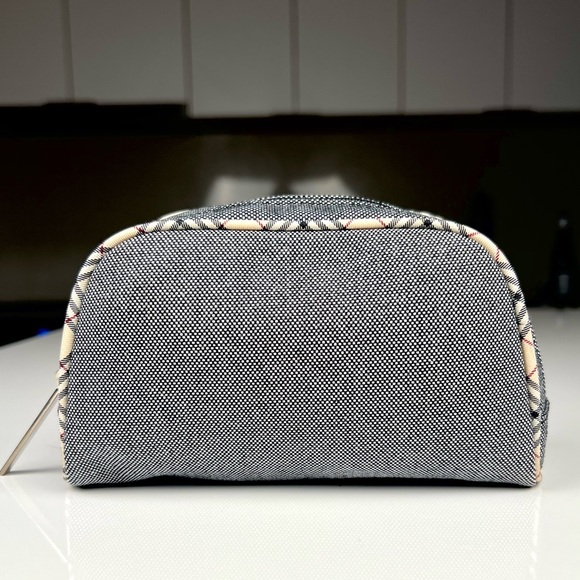 Burberry Cosmetic Pouch Case - Picture 3 of 5